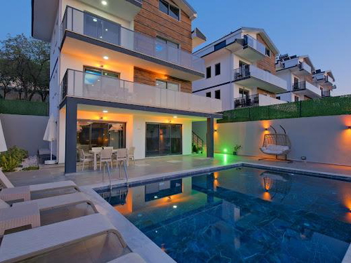  gece  -  Kasım
  | Fethiye Ovacık'ta Lüks 8 Kişilik Villa: Jakuzi, Kapalı Havuz ve Sauna